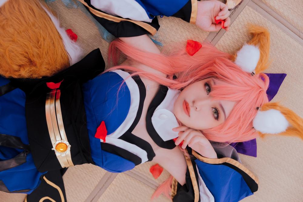 《小林家的妹抖龙》艾露玛泳装手办 龙娘彪悍的大凶器【电竞直播】(图2) 吃鸡赛事